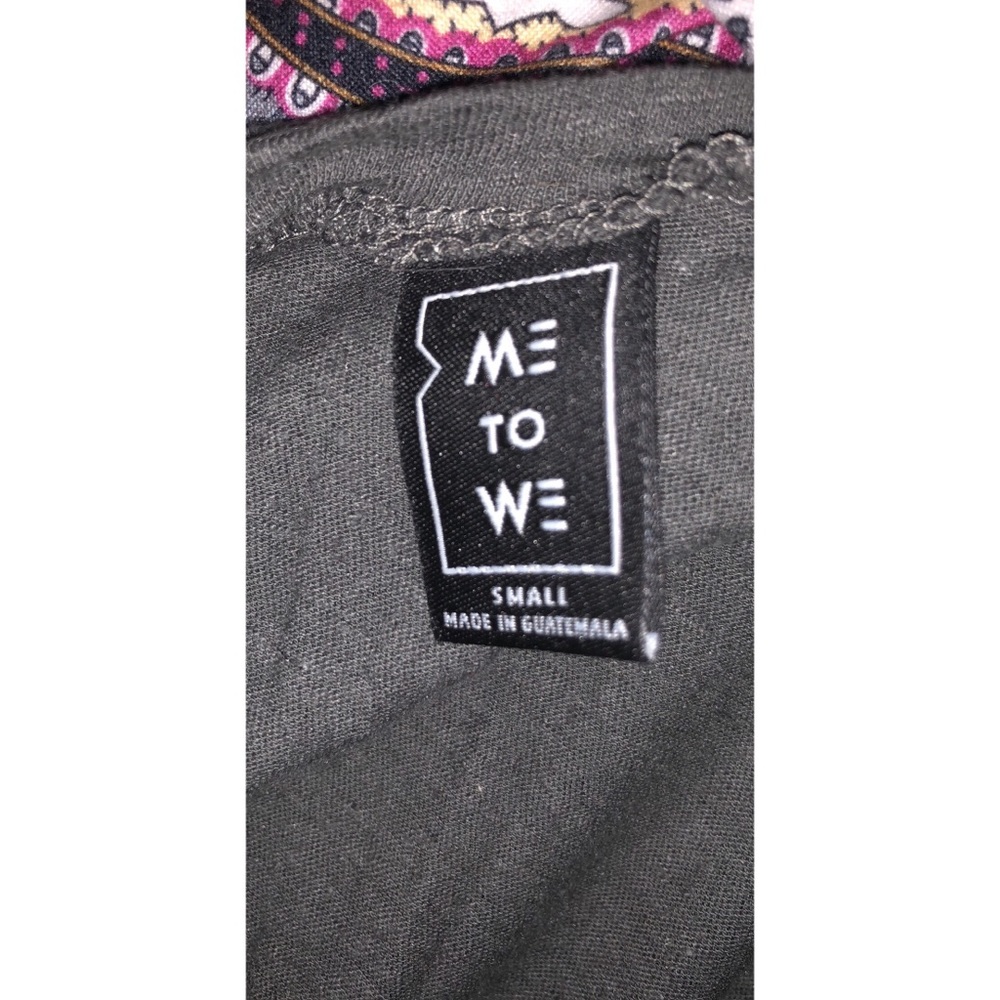 T-Shirt - Picture 3 of 3